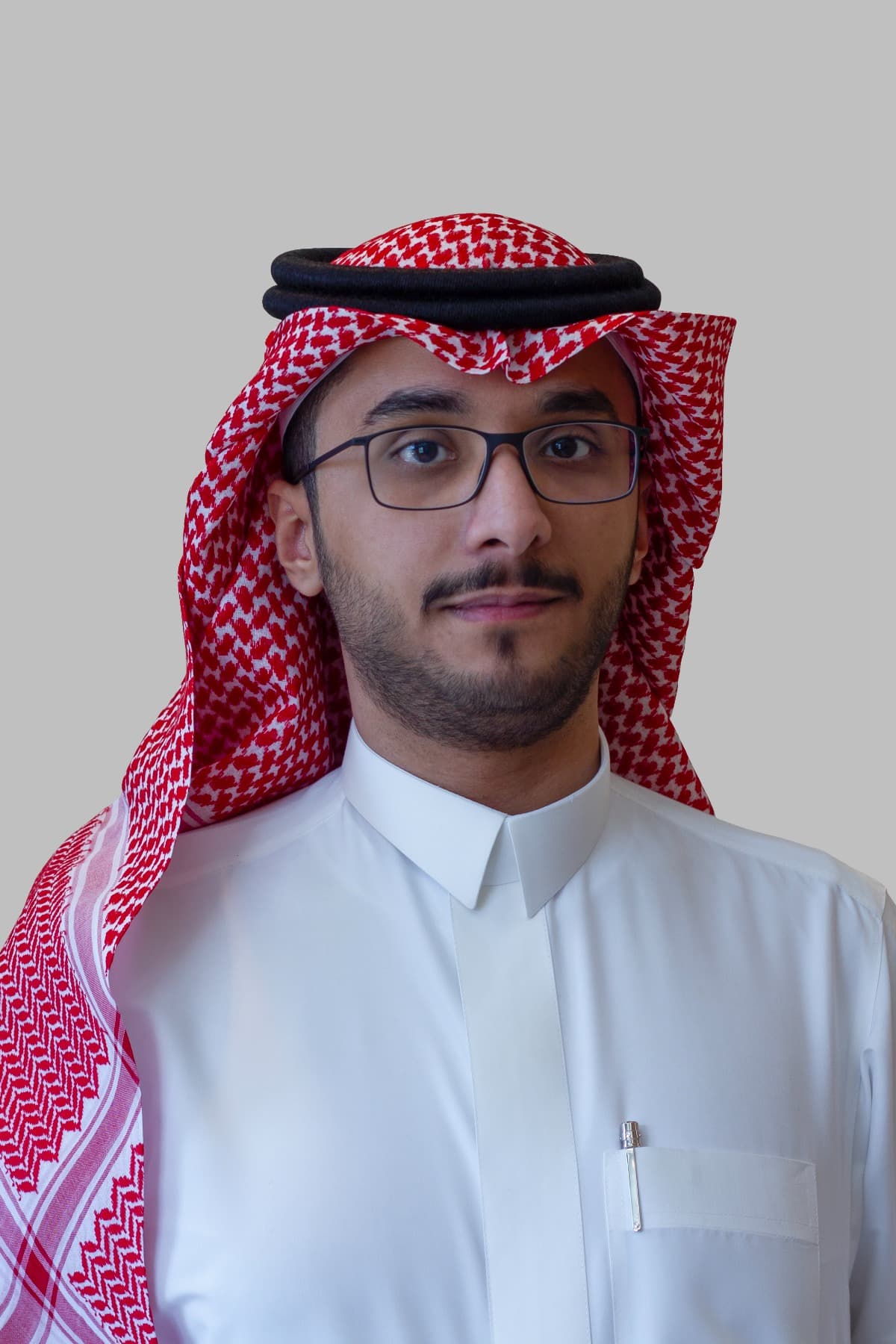 صورة طارق العيسى